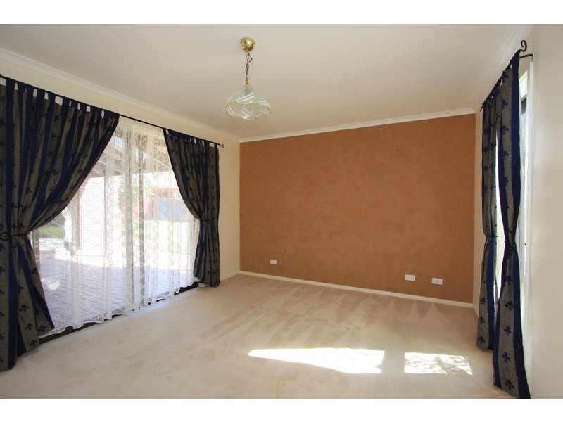 8 Fraser Court, Wodonga VIC 3690