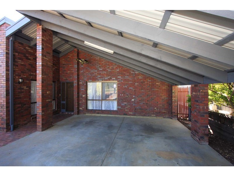 8 Fraser Court, Wodonga VIC 3690