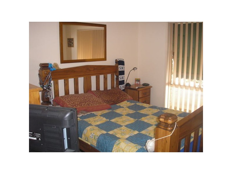 2/44 Kingfisher Drive, Wodonga VIC 3690