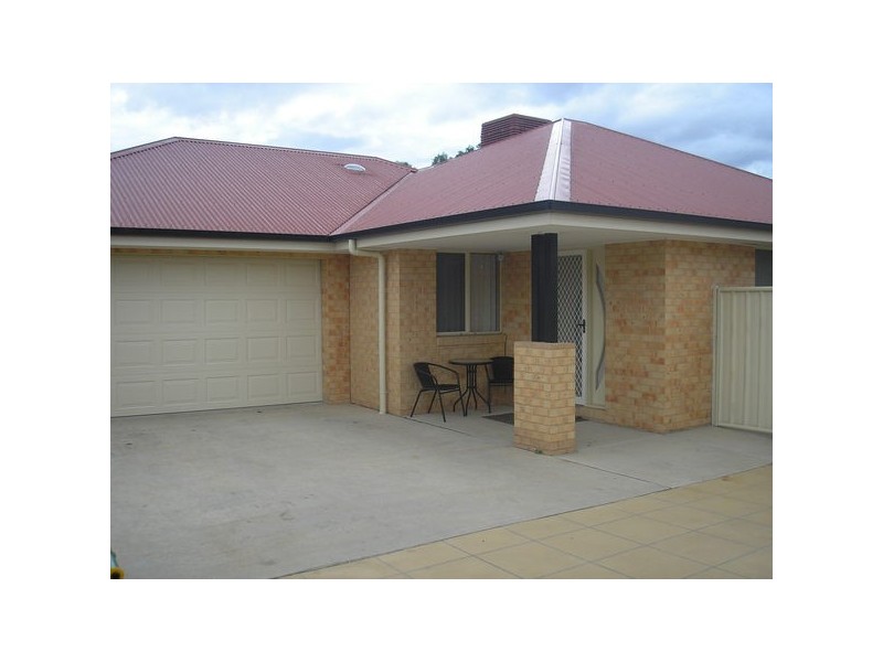 136 Bilba Street, Albury NSW 2640