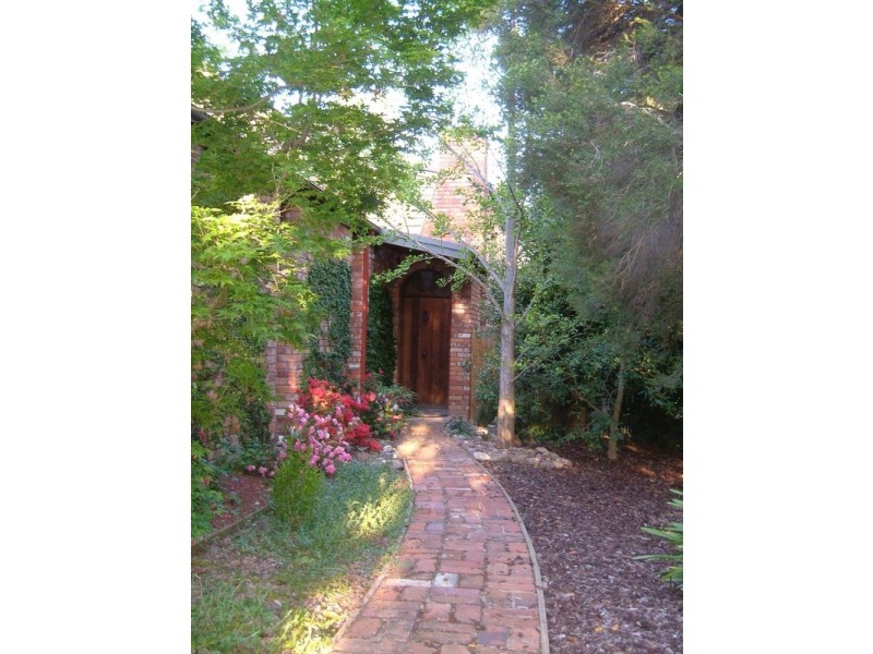 37 McFarland Road, Wodonga VIC 3690