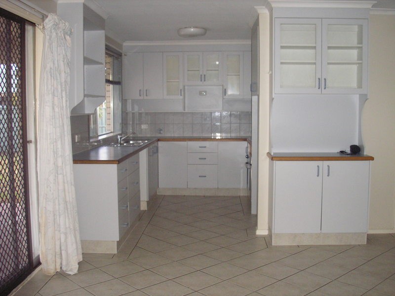 13 Garnet Circuit, Wodonga VIC 3690