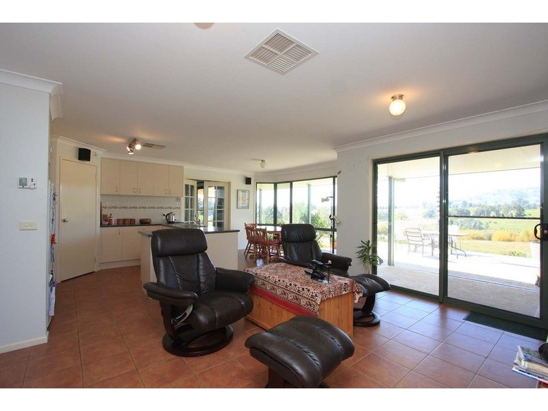 49 Meehans Lane, Yackandandah VIC 3749