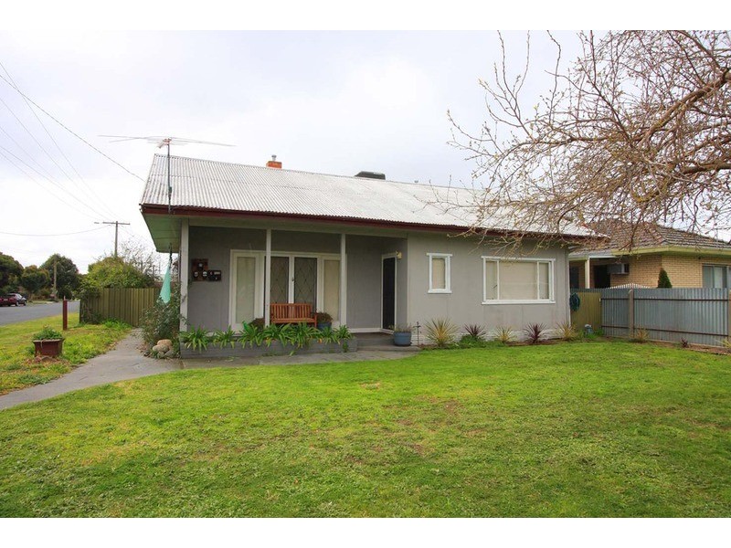 20 Schubert Crescent, Wodonga VIC 3690