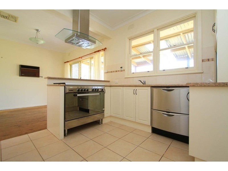 701 Stedman Crescent, Albury NSW 2640