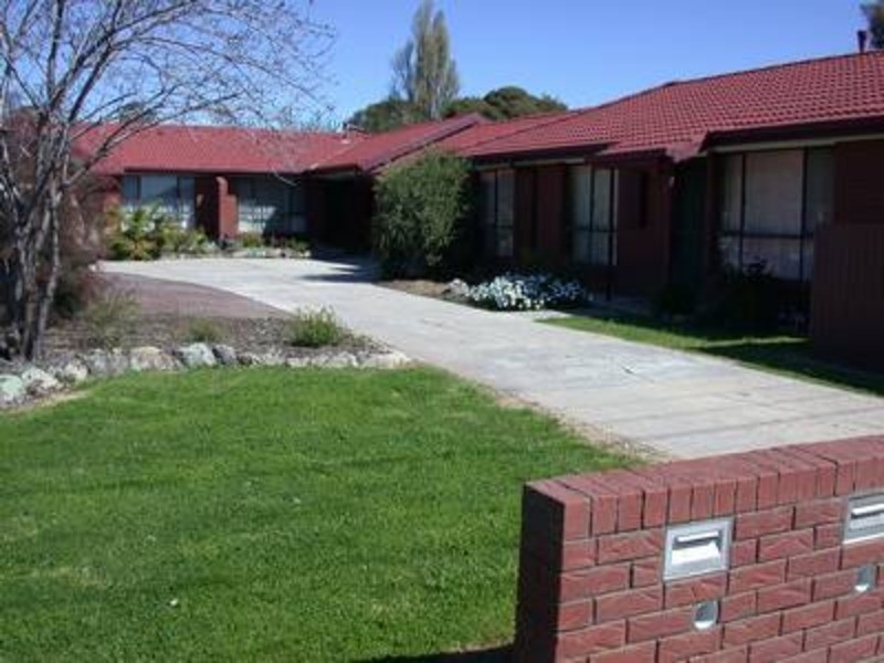 3/377 Lawrence Street, West Wodonga VIC 3690