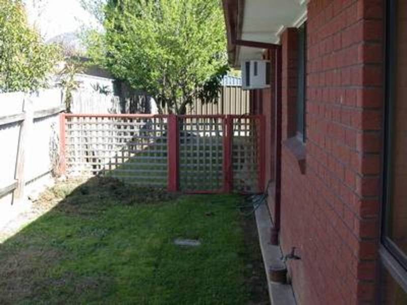 1/377 Lawrence Street, West Wodonga VIC 3690