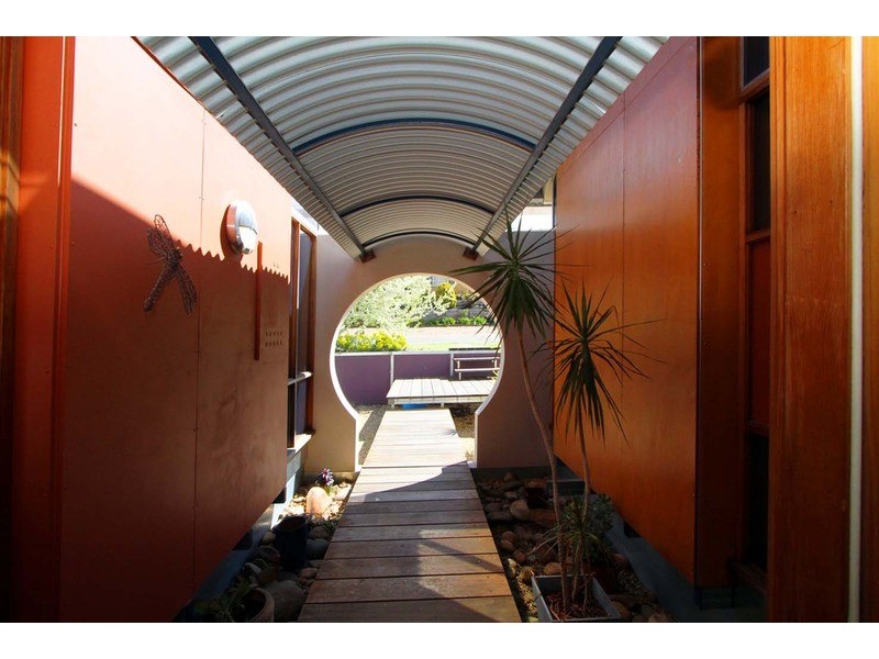 37 Avondale Drive, Wodonga VIC 3690