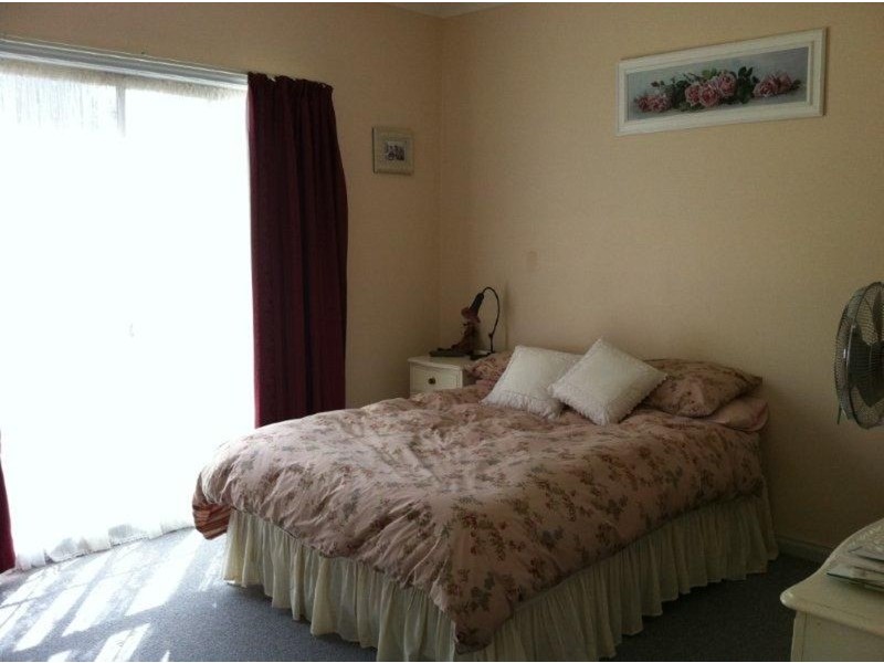 5 Church Street, Chiltern VIC 3683