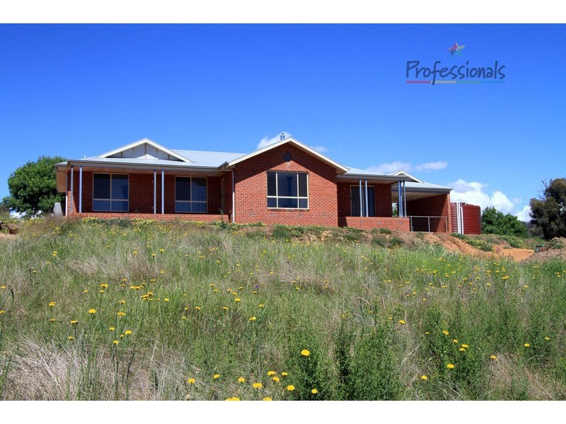 103 Spring Gully Road, Wodonga VIC 3690