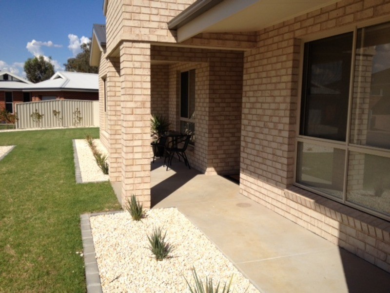 4 Caddy Court, Wodonga VIC 3690