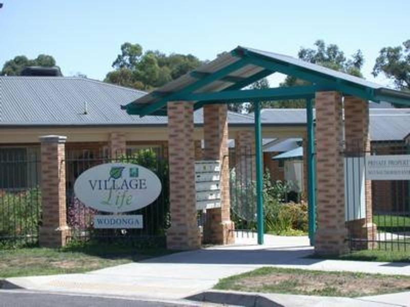 2/22 Hanlon Court, Wodonga VIC 3690