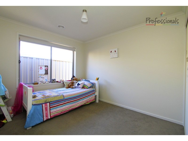 4 Grange Close, Wodonga VIC 3690