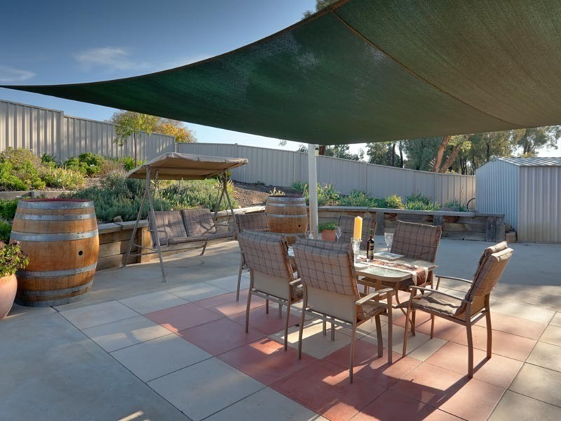3 Paramount Court, Wodonga VIC 3690