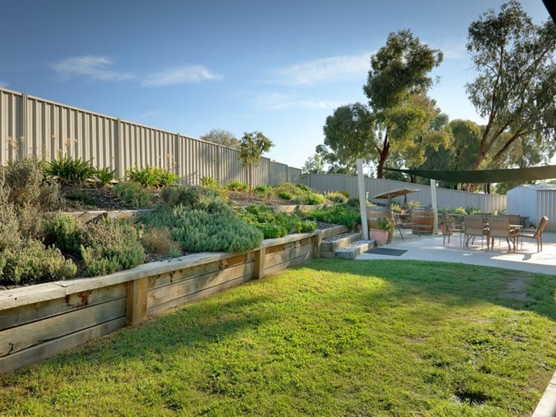 3 Paramount Court, Wodonga VIC 3690