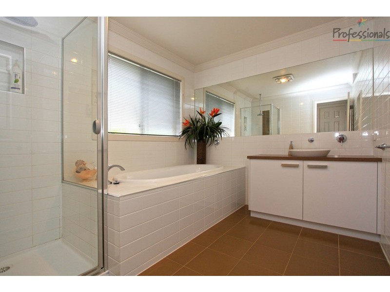 5 Innisbrook Avenue, Wodonga VIC 3690