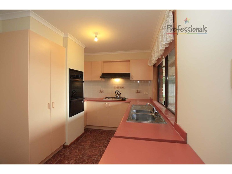 16 Nightingale Avenue, Wodonga VIC 3690