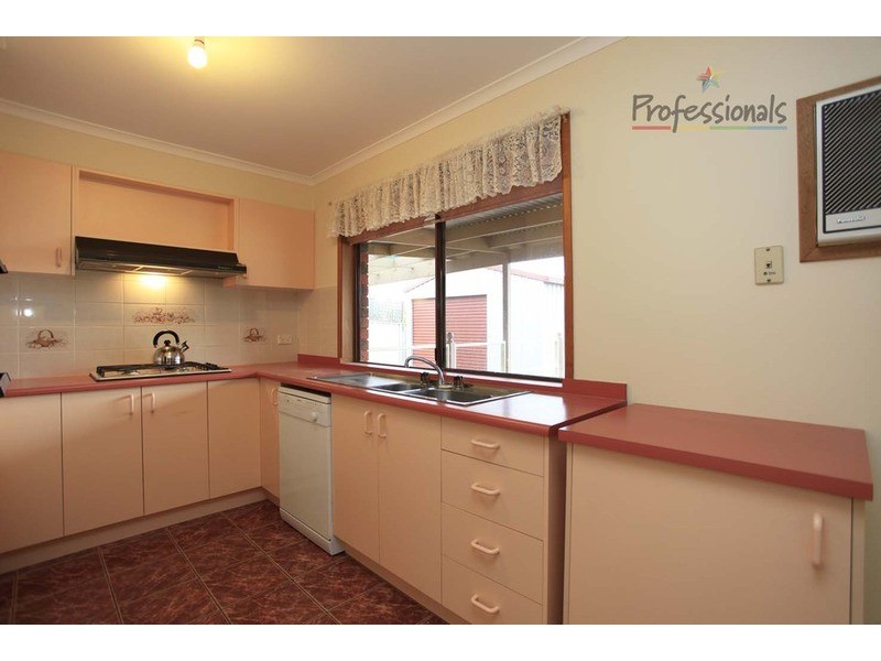 16 Nightingale Avenue, Wodonga VIC 3690