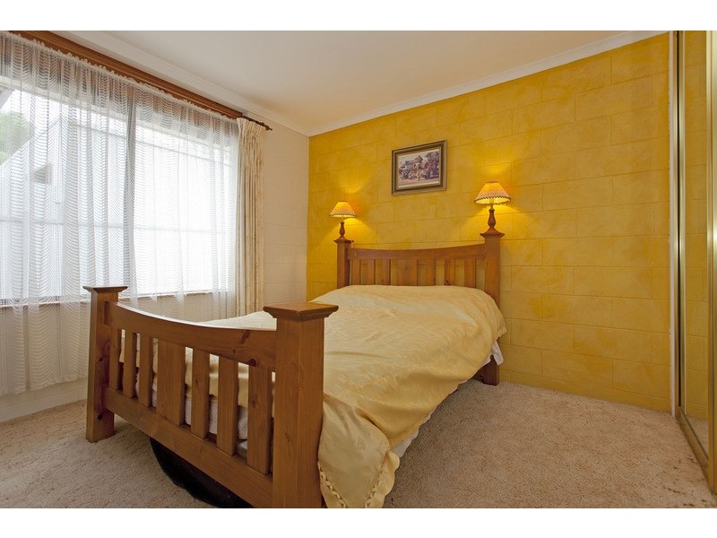 2/6 Skerry Street, Chiltern VIC 3683