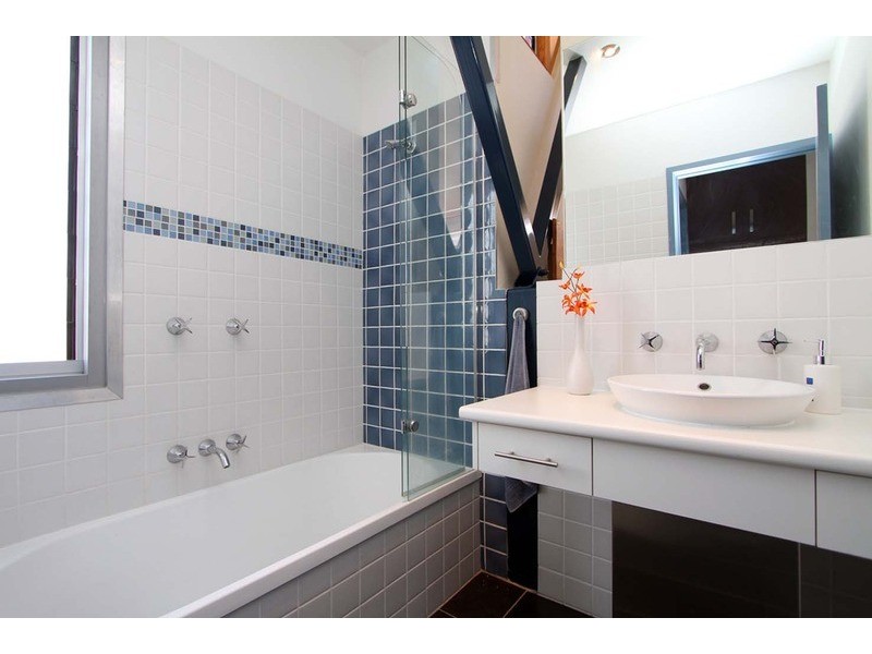 37 Avondale Drive, Wodonga VIC 3690