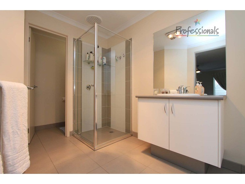 3 Whiteley Circuit, Baranduda VIC 3691