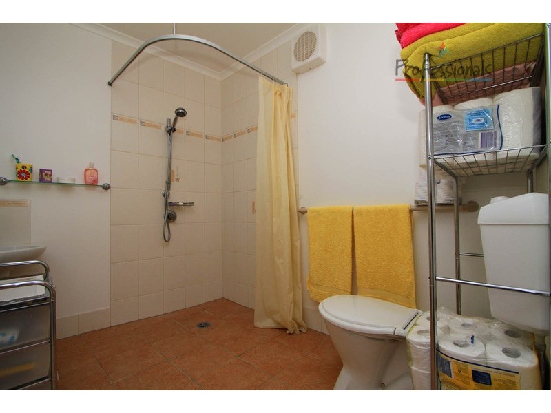 24 Conness Street, Chiltern VIC 3683