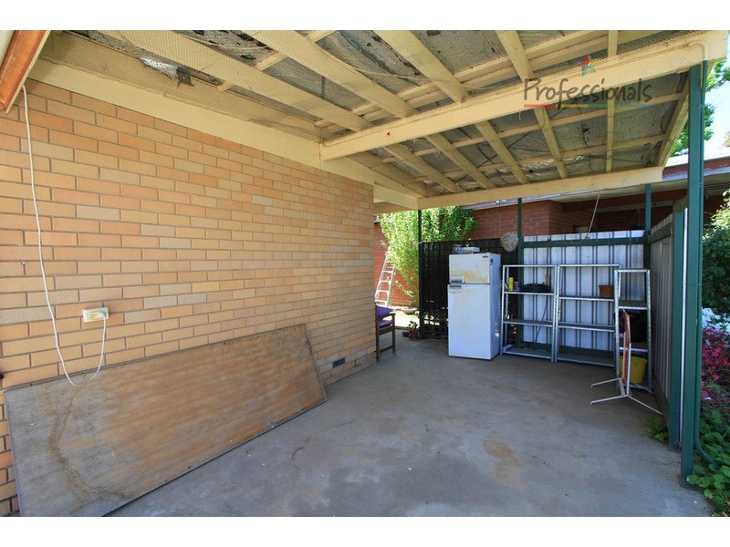 24 Conness Street, Chiltern VIC 3683