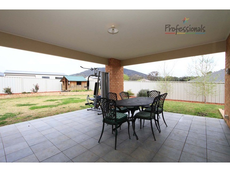 3 Whiteley Circuit, Baranduda VIC 3691
