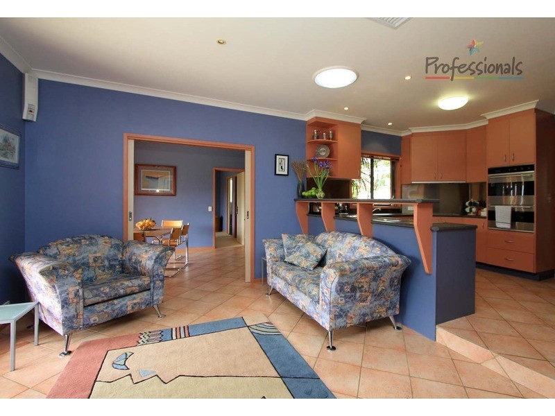 2 The Court, Wodonga VIC 3690