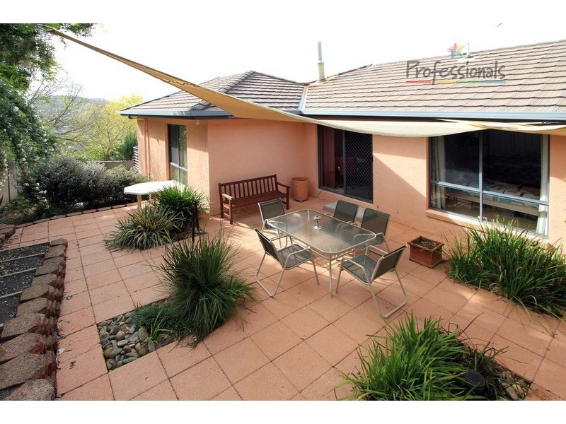 2 The Court, Wodonga VIC 3690