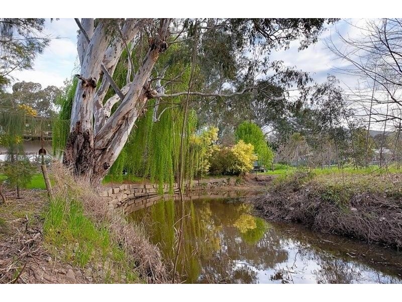 64 Huon Creek Road, Wodonga VIC 3690