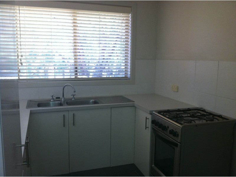 2/17 Eltham Court, Wodonga VIC 3690