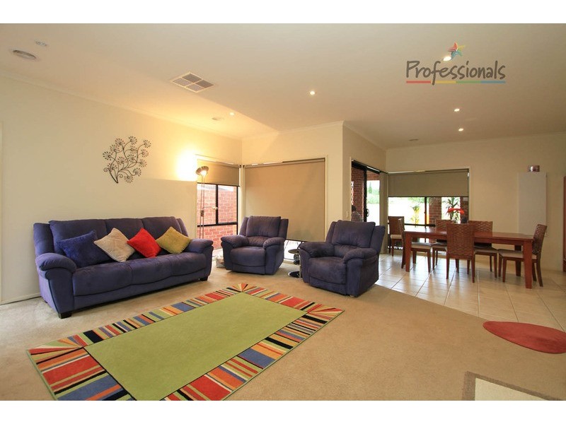 105 Yarralumla Drive, Wodonga VIC 3690