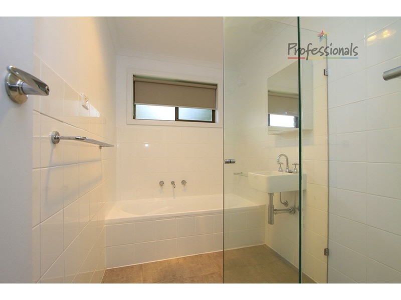 4 London Road, Wodonga VIC 3690