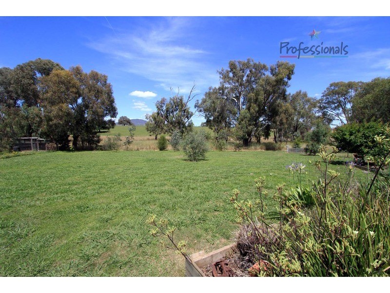 3481 Murray valley Highway, Bonegilla VIC 3691