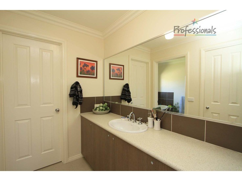 3481 Murray valley Highway, Bonegilla VIC 3691