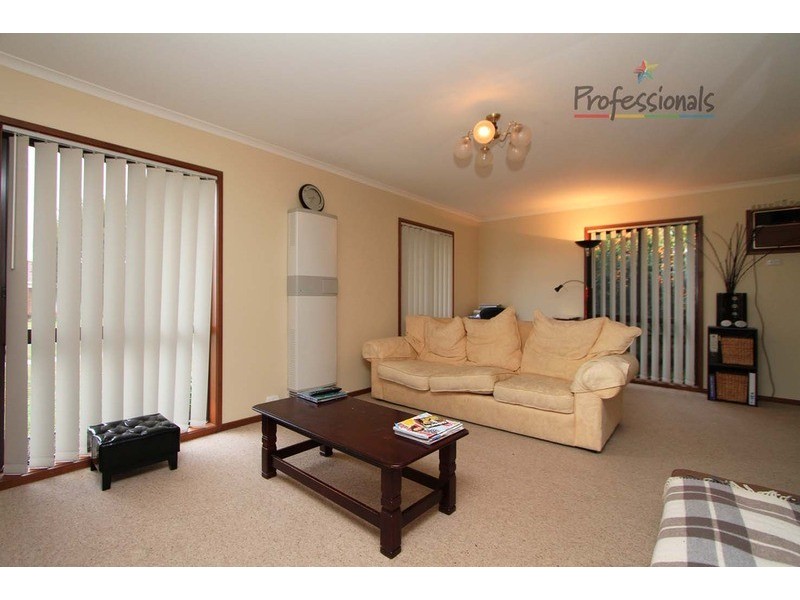 1/28 McEwen Court, Wodonga VIC 3690