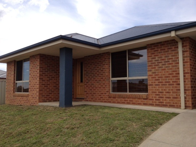 29 Thorneycroft Avenue, Wodonga VIC 3690