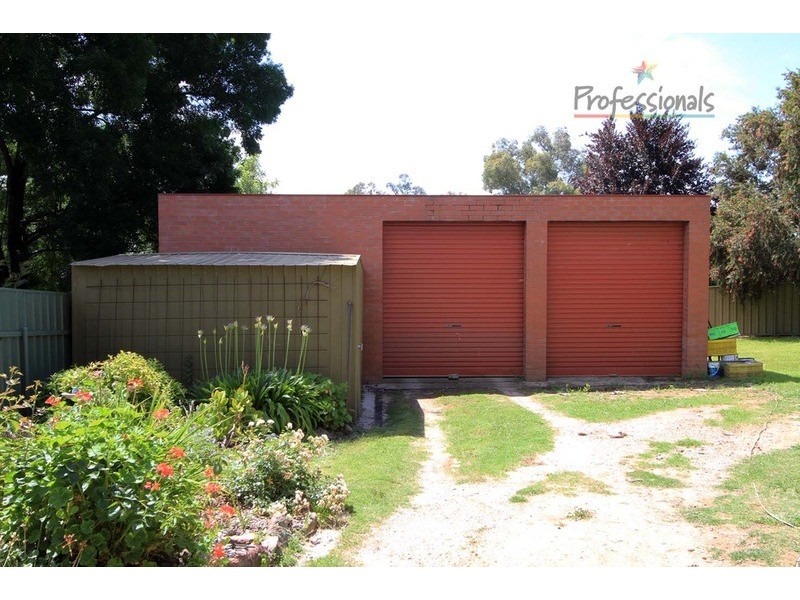6 Carlisle Crescent, Wodonga VIC 3690