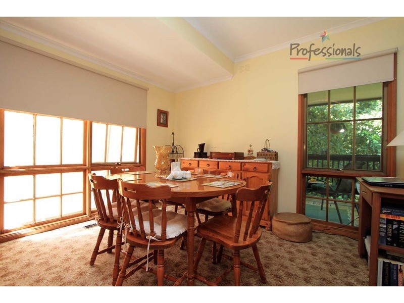 6 Carlisle Crescent, Wodonga VIC 3690