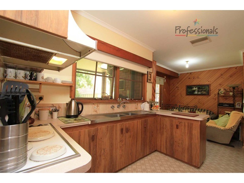 6 Carlisle Crescent, Wodonga VIC 3690