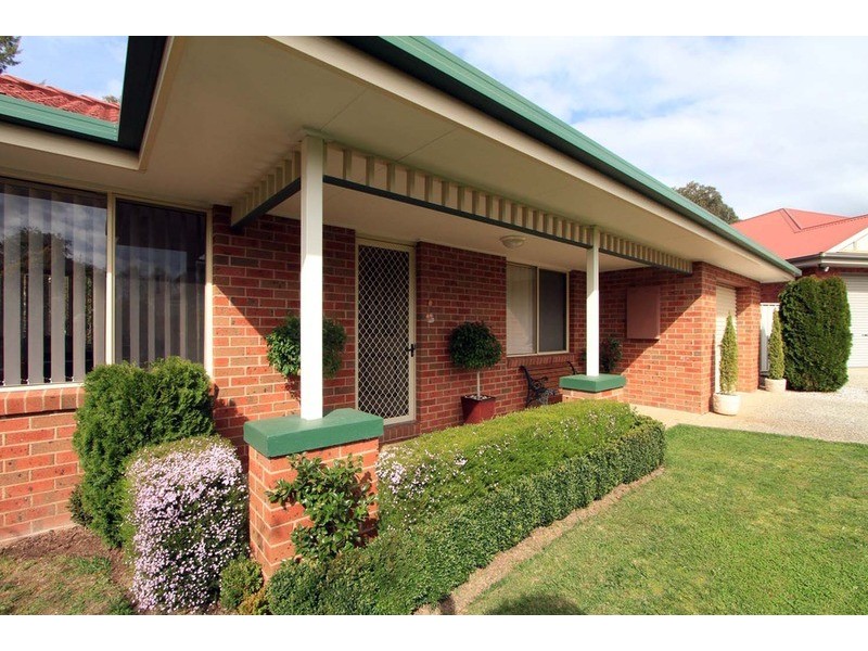 5 Talbot Close, Wodonga VIC 3690