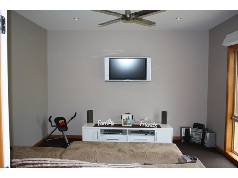 18 Hemlock Court, Baranduda VIC 3691