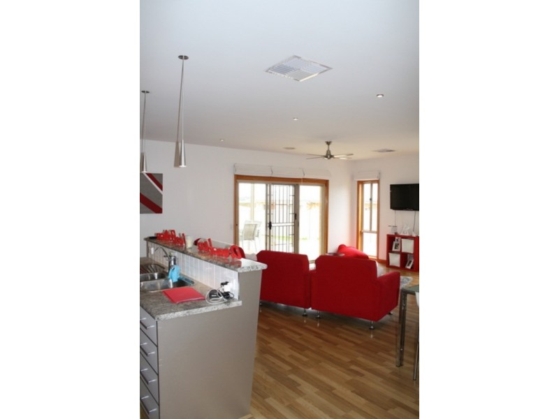 18 Hemlock Court, Baranduda VIC 3691