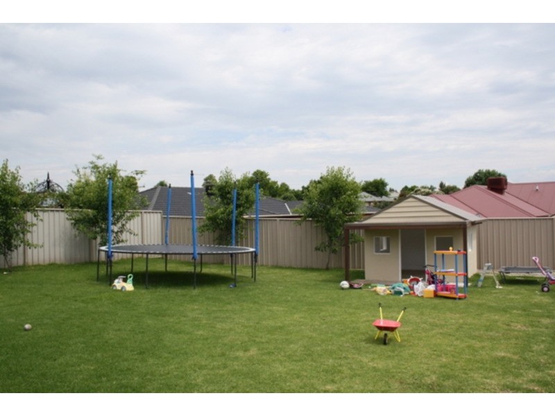 18 Hemlock Court, Baranduda VIC 3691