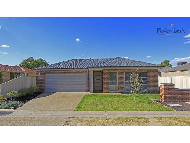 1/776 Centaur Road, Lavington NSW 2641