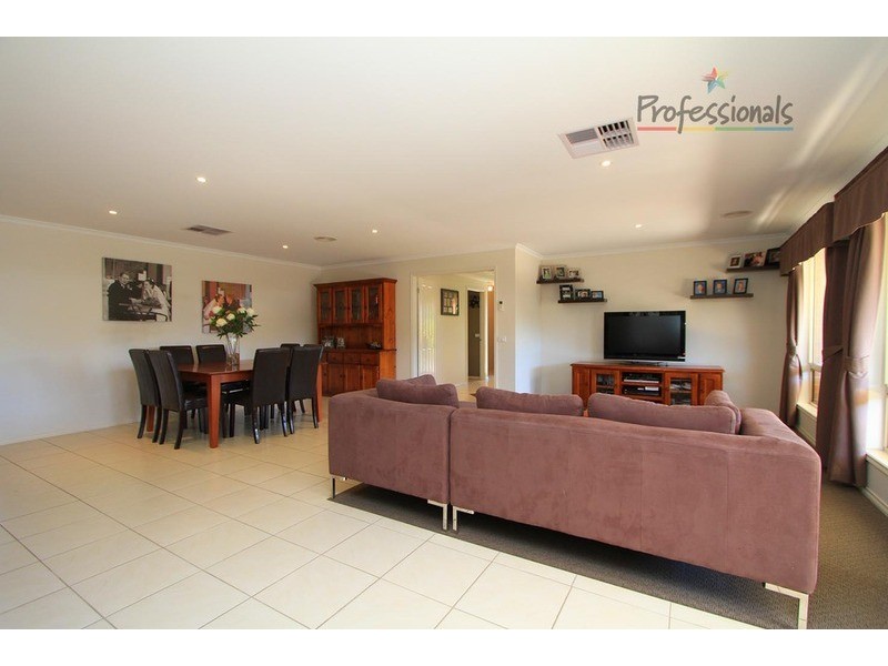 27 Valerian Terrace, Baranduda VIC 3691