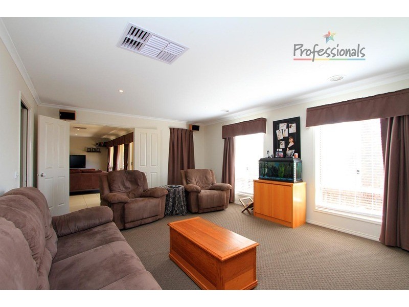 27 Valerian Terrace, Baranduda VIC 3691