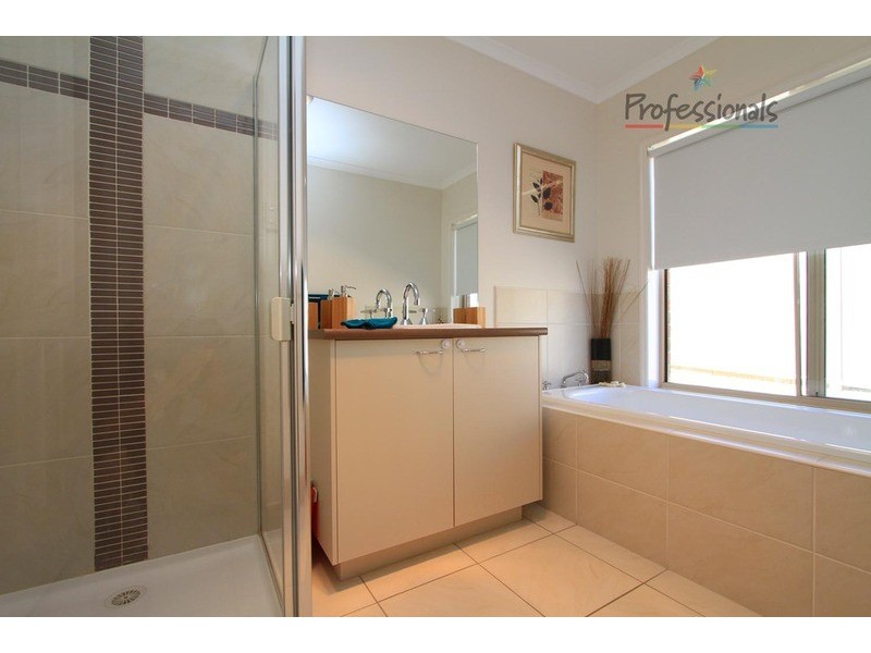 27 Valerian Terrace, Baranduda VIC 3691