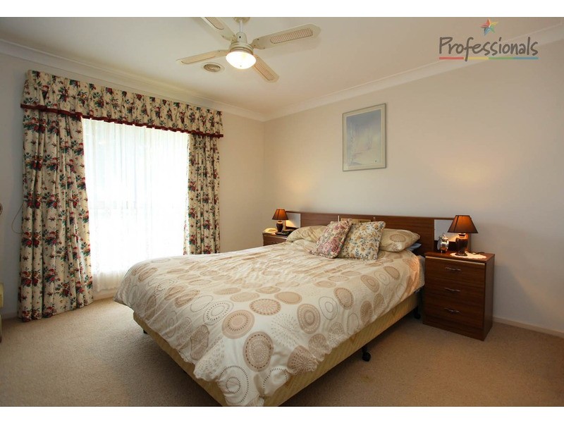 6 Deakin Court, Wodonga VIC 3690